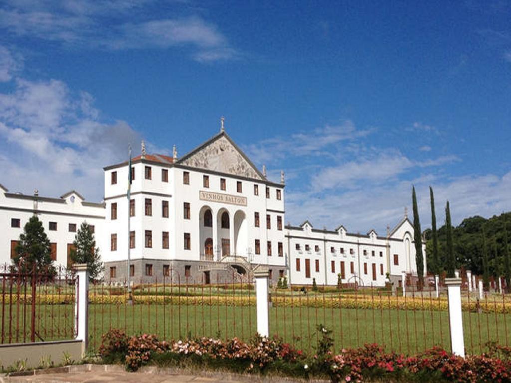 Casa Das Palmeiras + Quiosque Bento Goncalves Exterior photo