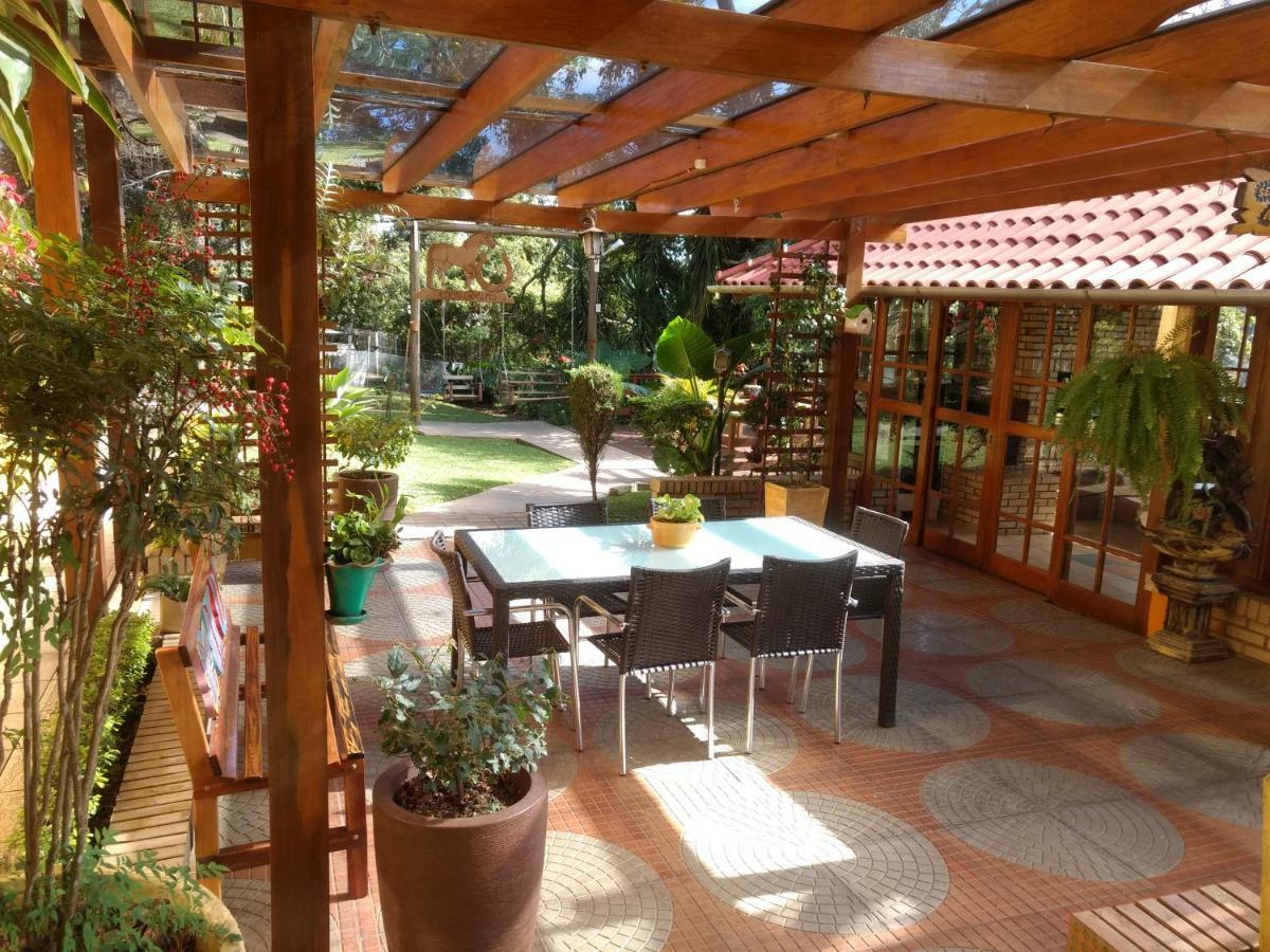 Casa Das Palmeiras + Quiosque Bento Goncalves Exterior photo